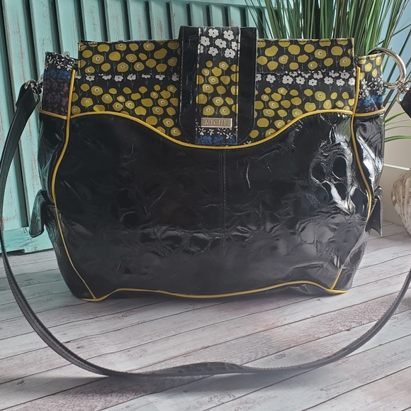 Prima Miche Shell Black w/Floral Print- Abbie - Picture 3 of 4